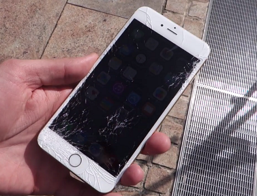 Thay mặt kính iphone giá rẻ lấy ngay