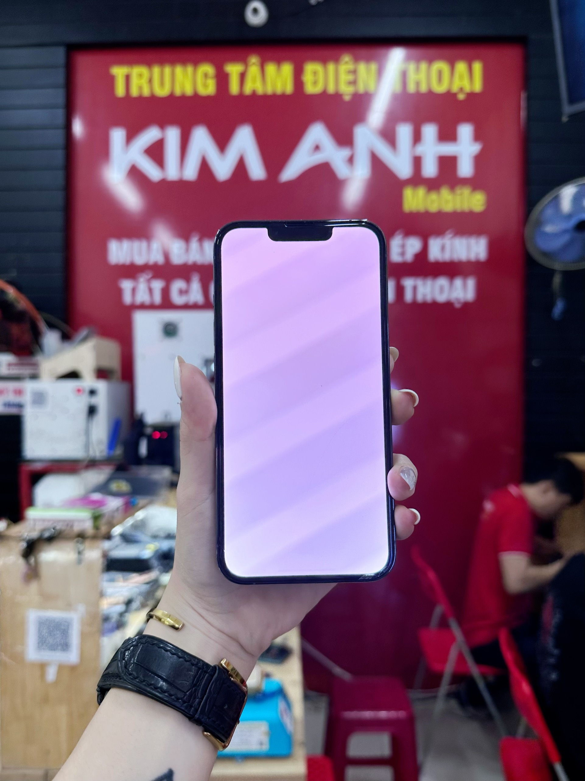 Fix Xanh Trắng Màn Hình Iphone 13 Pro