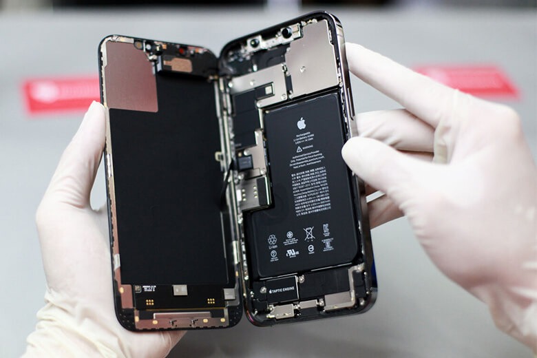 Thay pin iPhone 12 Pro Max giá rẻ tại Đà Nẵng