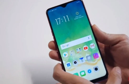 Điện thoại OPPO màu đỏ giá rẻ, chính hãng tại Kim Anh Mobile Đà Nẵng.