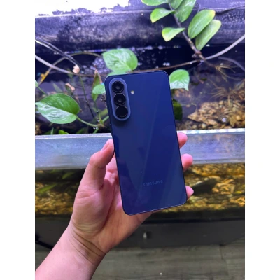 Điện thoại Samsung Galaxy A55 màu xanh chính hãng giá tốt tại Kim Anh Mobile Đà Nẵng