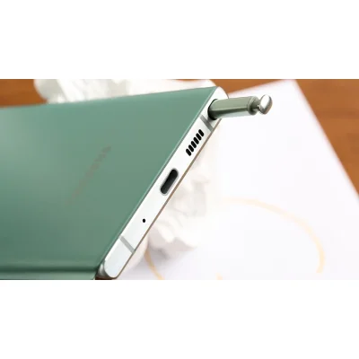 Điện thoại Samsung Galaxy S24 Ultra màu xanh cùng bút S Pen chính hãng giá tốt tại Kim Anh Mobile Đà Nẵng