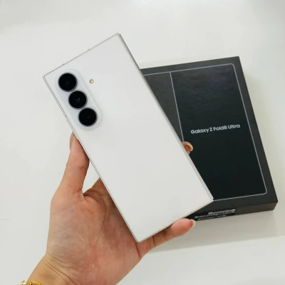 Điện thoại Samsung Galaxy Z Fold8 Ultra màu trắng chính hãng giá tốt tại Kim Anh Mobile Đà Nẵng