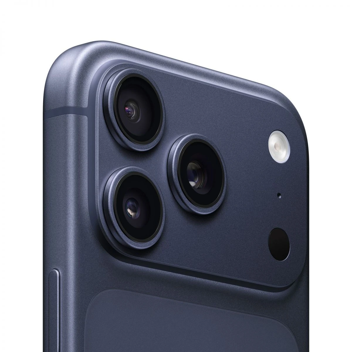 iPhone 15 Pro Max màu titan đen với cụm camera sau, chính hãng tại Kim Anh Mobile Đà Nẵng.