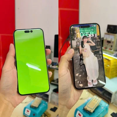 Kiểm tra màn hình iPhone 15 Pro Max sau sửa chữa lấy ngay tại Kim Anh Mobile Đà Nẵng.