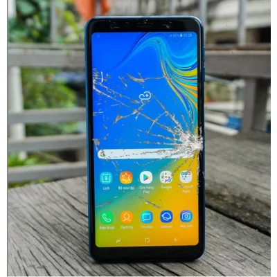 Thay màn hình điện thoại Samsung Galaxy A7 2018 bị vỡ lấy ngay tại Kim Anh Mobile Đà Nẵng.