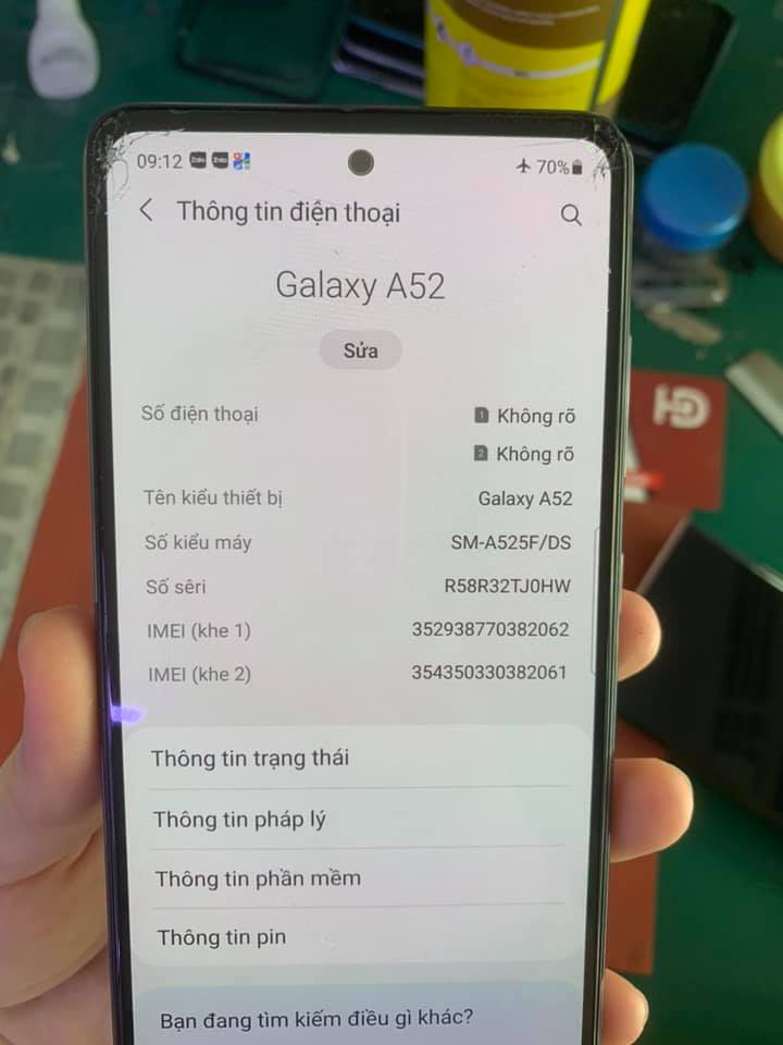 Samsung Galaxy A52 bị vỡ màn hình