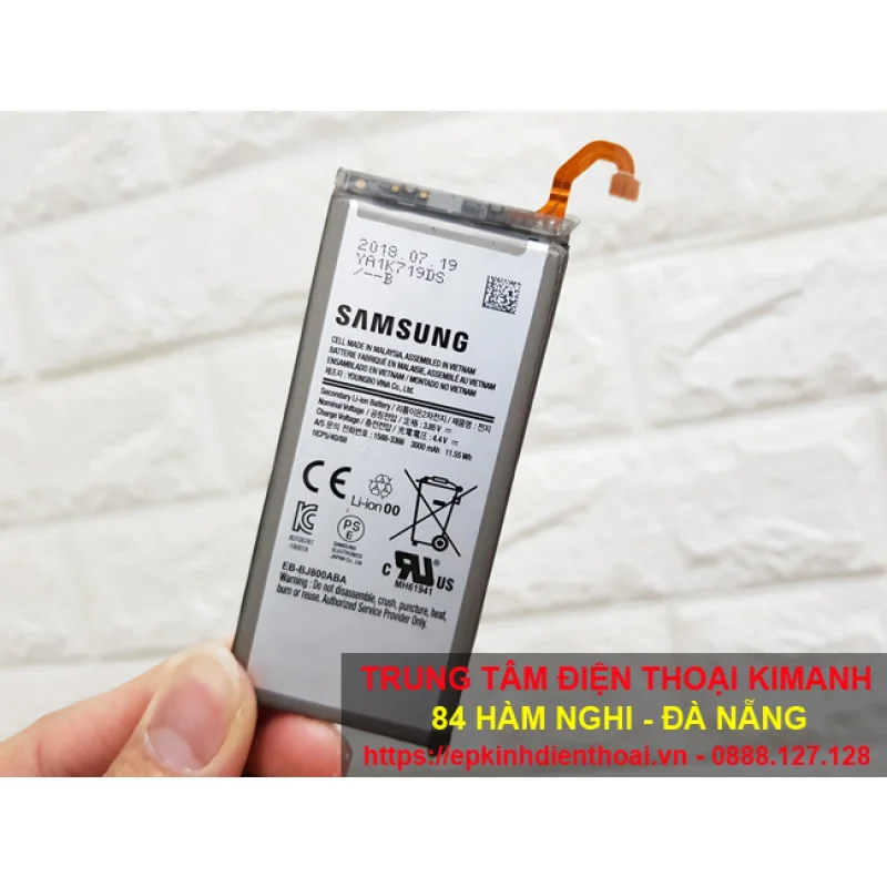 Thay pin samsung J8 chính hãng giá rẻ tại Đà Nẵng